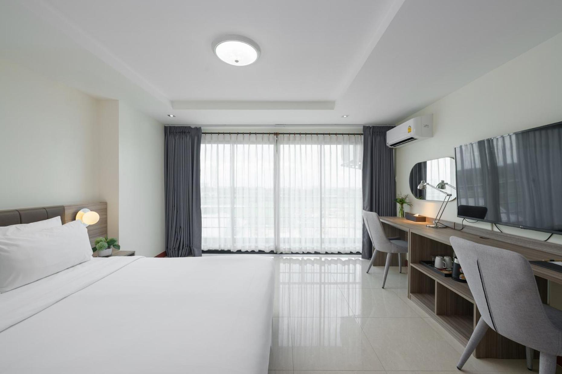Surestay By Best Western Iconic Suvarnabhumi Bang Bo Εξωτερικό φωτογραφία