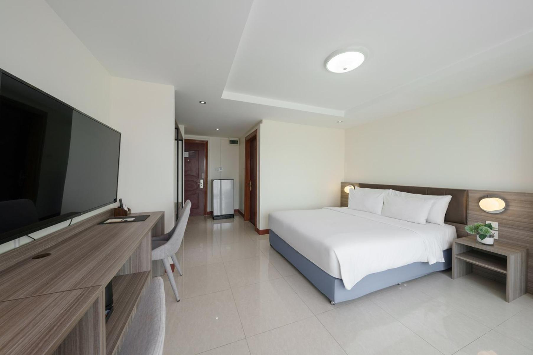 Surestay By Best Western Iconic Suvarnabhumi Bang Bo Εξωτερικό φωτογραφία