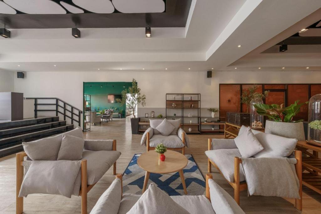 Surestay By Best Western Iconic Suvarnabhumi Bang Bo Εξωτερικό φωτογραφία